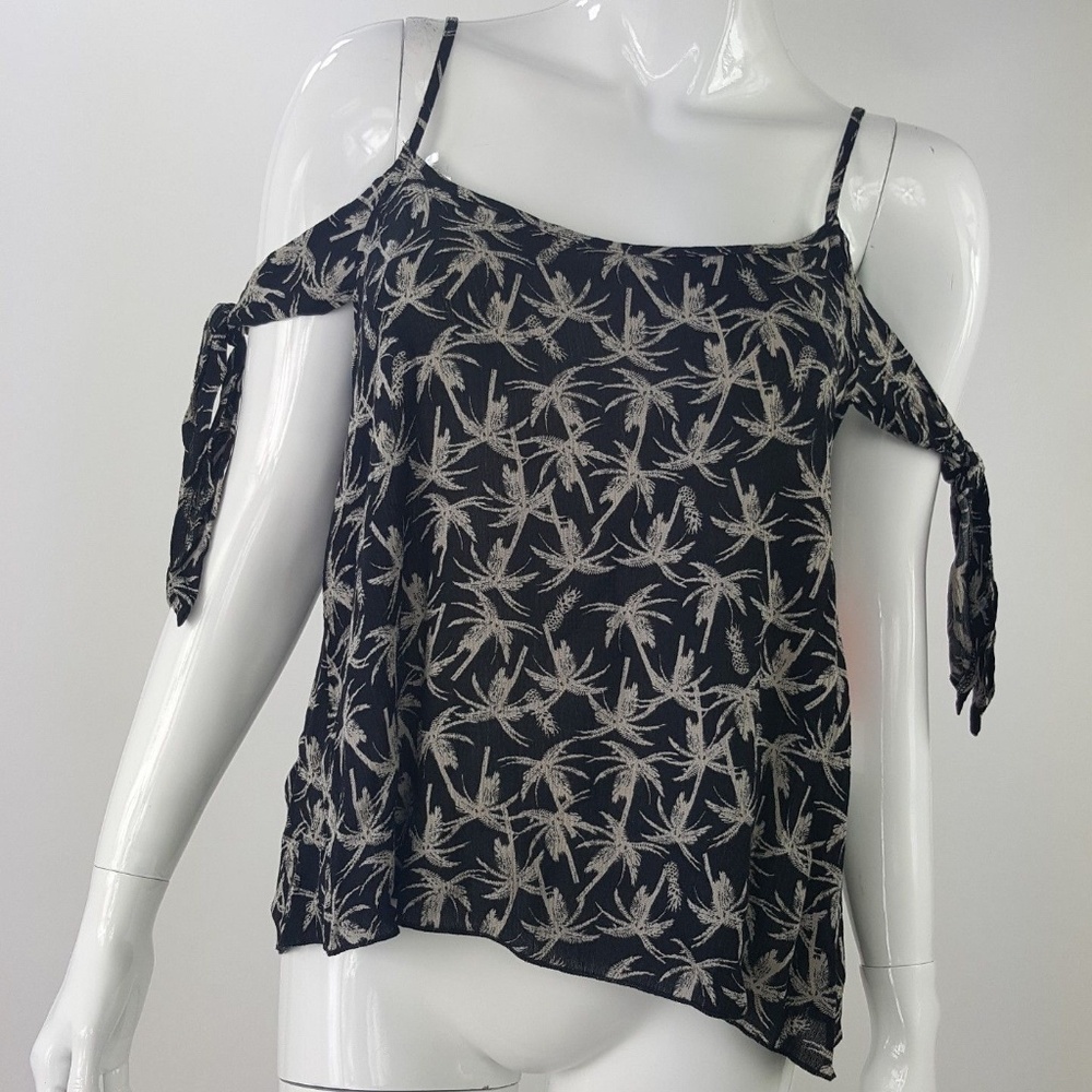 Mossimo Black w/ Palm Trees Off Shoulder Blouse